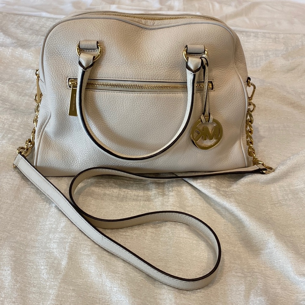 Michael Kors ladies off white handbag